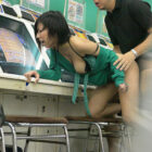 色気のある女の子が屋外で青姦でアンアン言ってる画像の観賞会はコチラww[35枚]