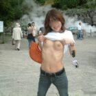 女の子が外でヘンタイ露出してる画像がめちゃシコ[48枚]