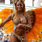 いい感じのサンバ姉ちゃんの神おっぱい画像集めてみた[31枚]