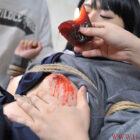 胸も尻もはちきれそうな女子高コス美女が縛られて過激な調教されて精神崩壊させられちゃう画像の観賞会はコチラww[26枚]