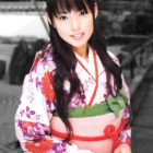 美人がちょい肌蹴着物・和服でＨな事してる画像をお楽しみ下さい[33枚]