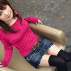 結構可愛い美少女がニーソで誘惑してくる画像を眺めようジャマイカ[40枚]