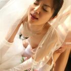 色っぽい女の子がウェディングドレスでＨな事してくれるハメ撮り、俺氏が３回抜いたのがコチラ[27枚]