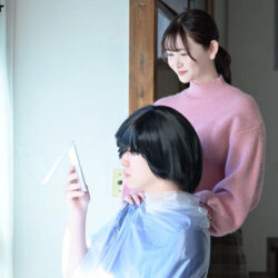 中卒の弟がいつまで経ってもバイトすらしない、こもりびとになってしまったのは、すぐ甘やかしてしまう私がすべてを肯定しオナニーのお手伝いまでしてしまうから。 静河