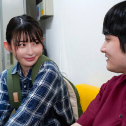 隠れエロボディの牛丼チェーン店で働くパート主婦が学生バイトと避妊具なしでネチョベロ不倫中出し 宮島めい