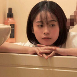 怠惰な週末のダラダラ気持ちいいやつ。ご飯食べて、セックスして、寝る。 MINAMO
