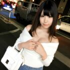 【画像＋動画】駅近くの道で知り合った可愛いＥカップ巨乳の18歳一見清楚なツルツルマンコの女の子がお口でご奉仕する画像で今からオナニーしてくる[25枚]
