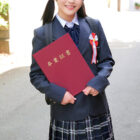 3分前まで女子○校生！～2024年～卒業式直後にガチナンパ！生まれて初めての素股体験！クリトリスがデカチンと擦れ合って我慢出来ずにヌルっと生挿入！そのまま人生初の生中だし！！