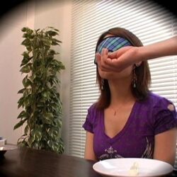 目隠し 新商品モニター セクハラ実録盗撮 新宿・渋谷で素人アルバイトにワイセツする不良社員のビデオ 被害者12名