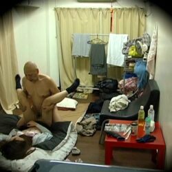 神待ち家出女子校生 完全盗撮 4時間総集編 2